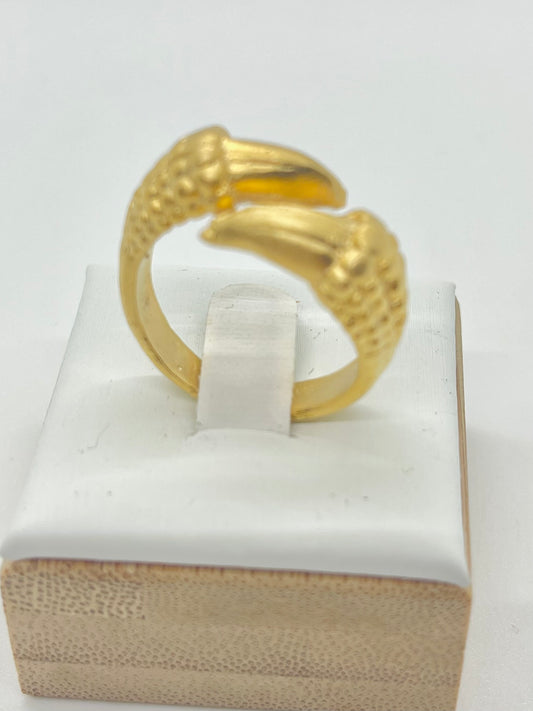 Dyn Ring