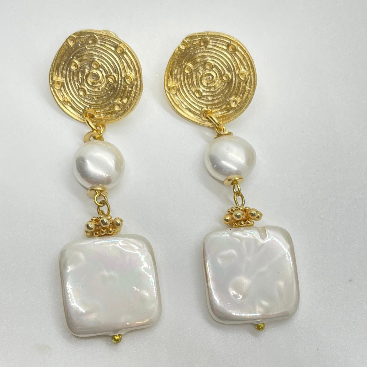 Golden Pearl Earrings