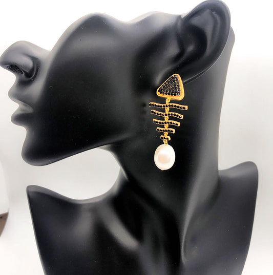 Pearl Drop Earrings